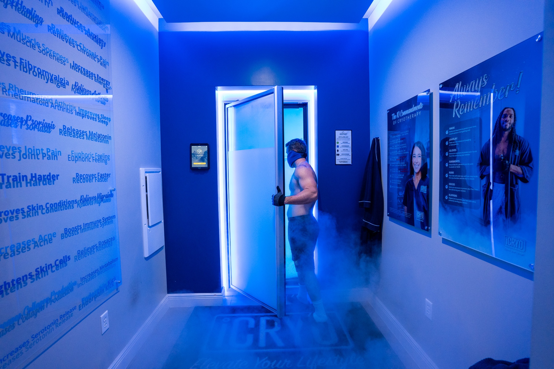 iCRYO South Jordan cryotherapy chamber room with benefits wall