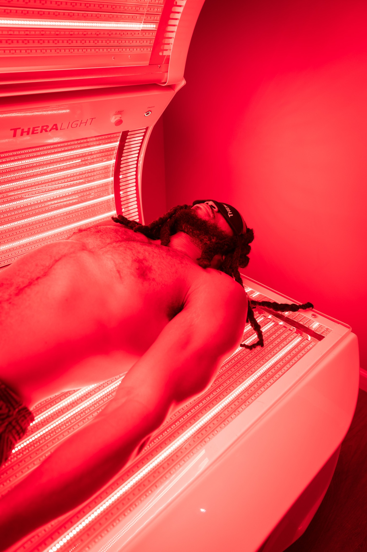 TheraLight 360 LED bars at iCRYO South Jordan
