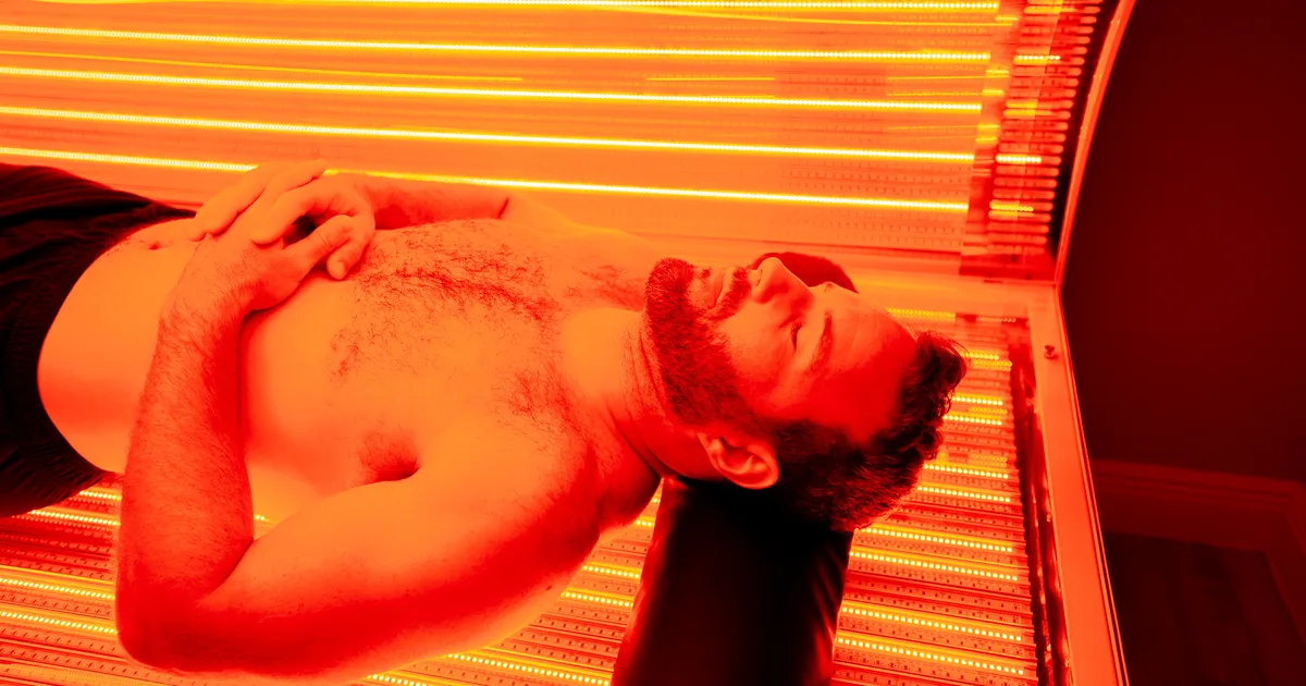 Red light therapy routine planning at iCRYO South Jordan