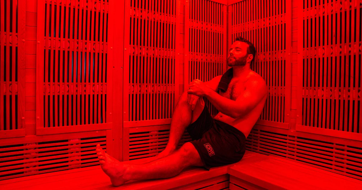 Infrared sauna compared with a traditional sauna at iCRYO South Jordan