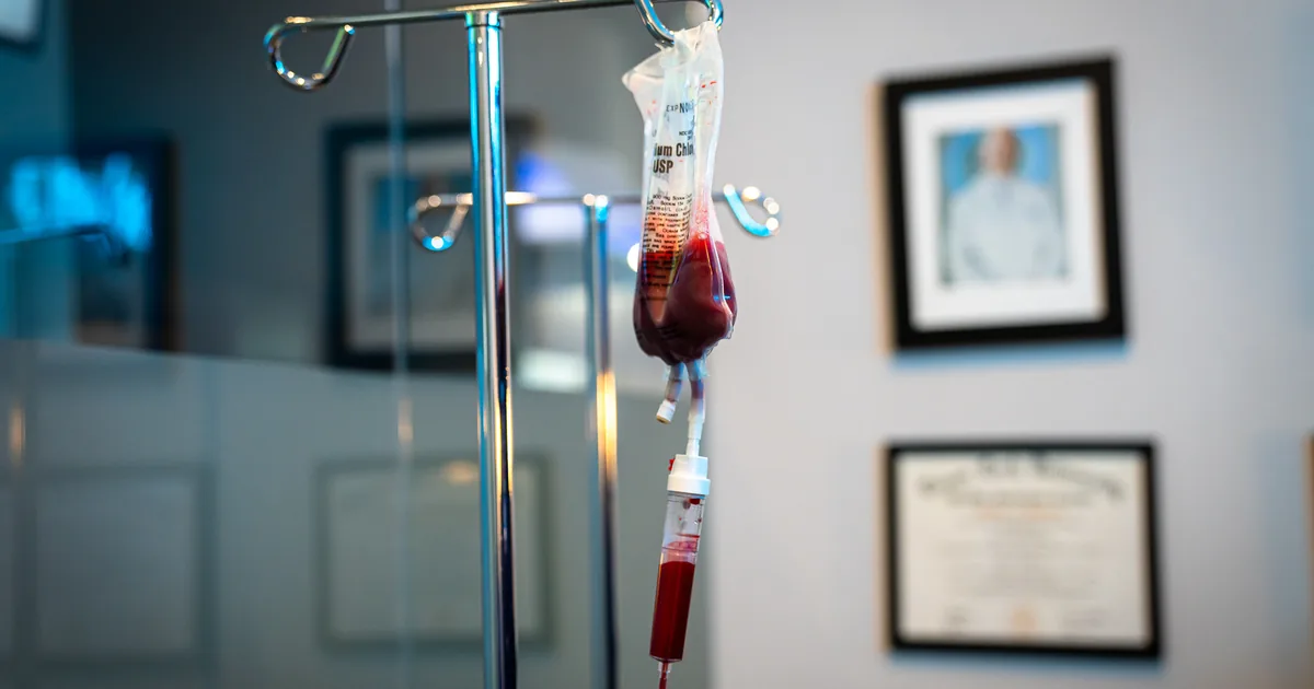 Ozone UV IV compared with a standard vitamin IV drip at iCRYO South Jordan