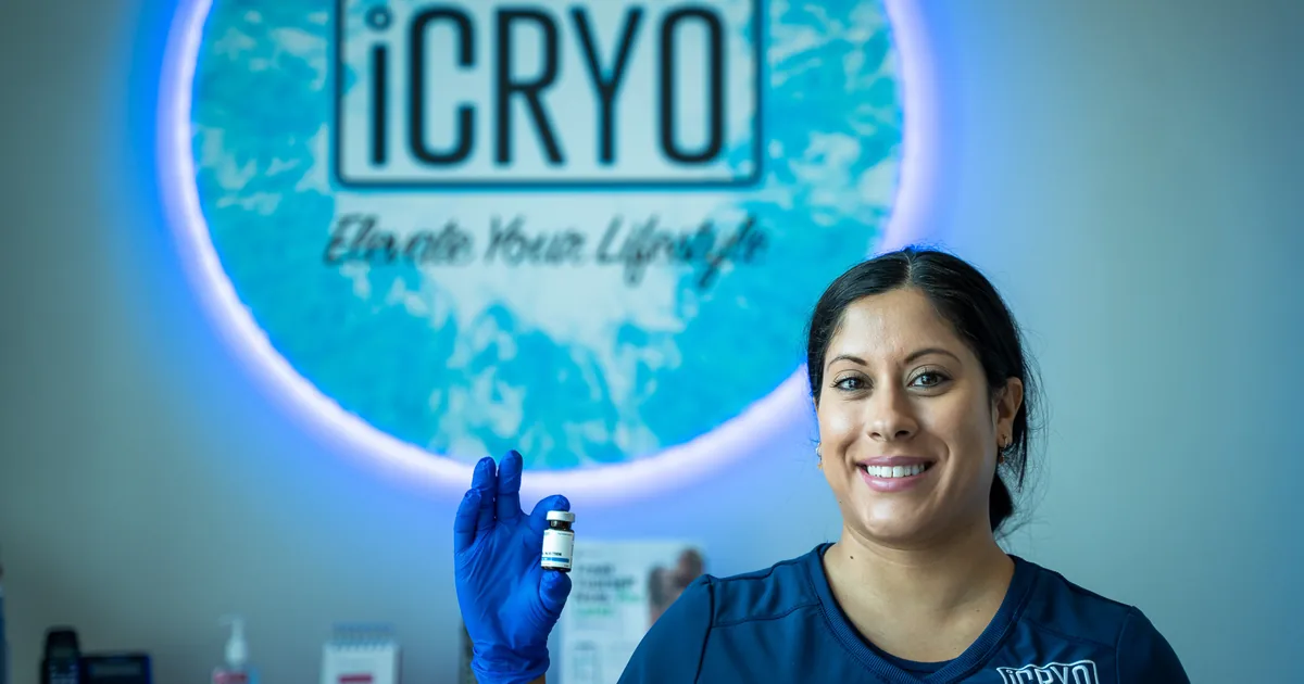 Energized client after a B12 vitamin shot at iCRYO South Jordan