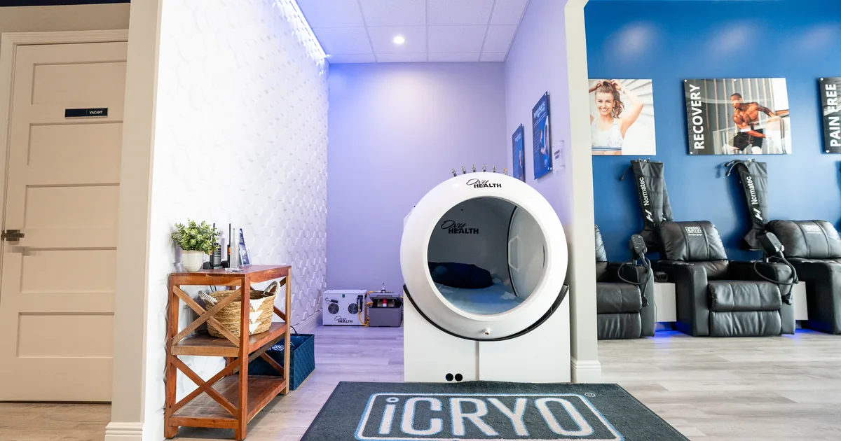 Client relaxing in a hyperbaric oxygen chamber at iCRYO South Jordan, UT